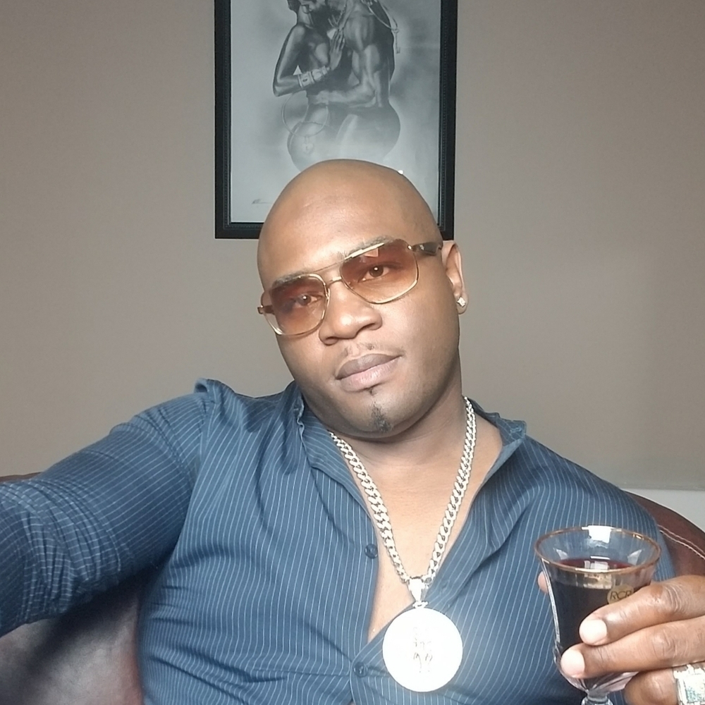 Meet your Posher, Hasan